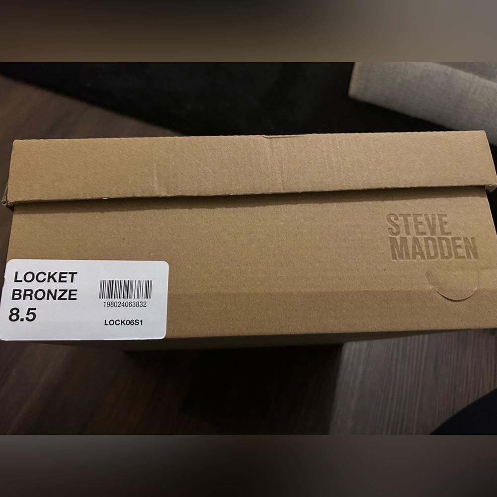 Steve Madden Locket Wedge Heels 8.5 - Picture 5 of 16